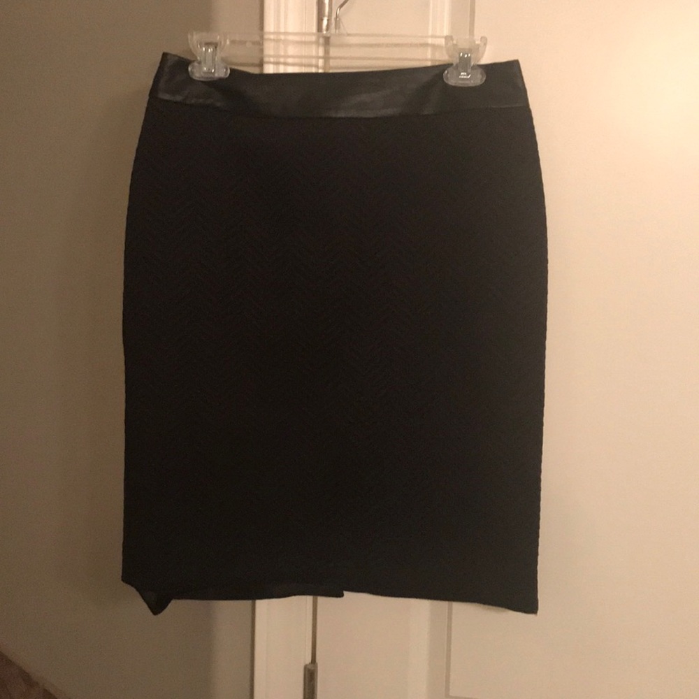Like new Banana Republic Black Skirt